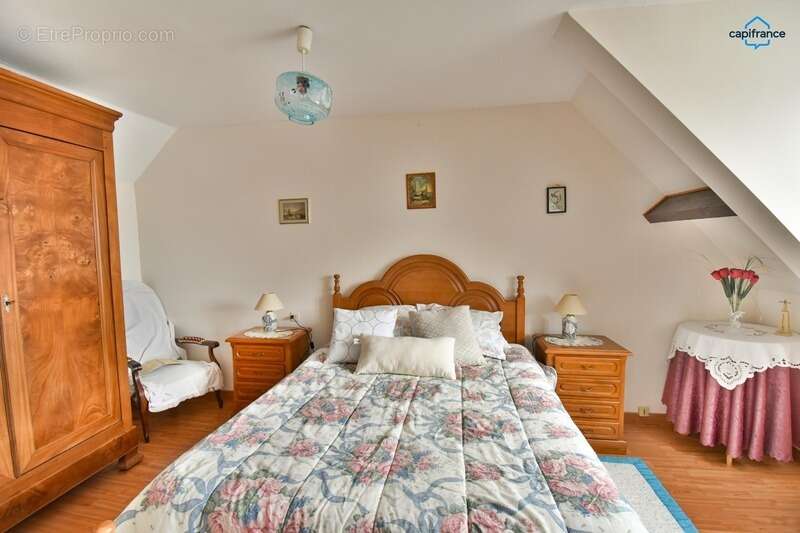 Maison à SELLES-SUR-CHER