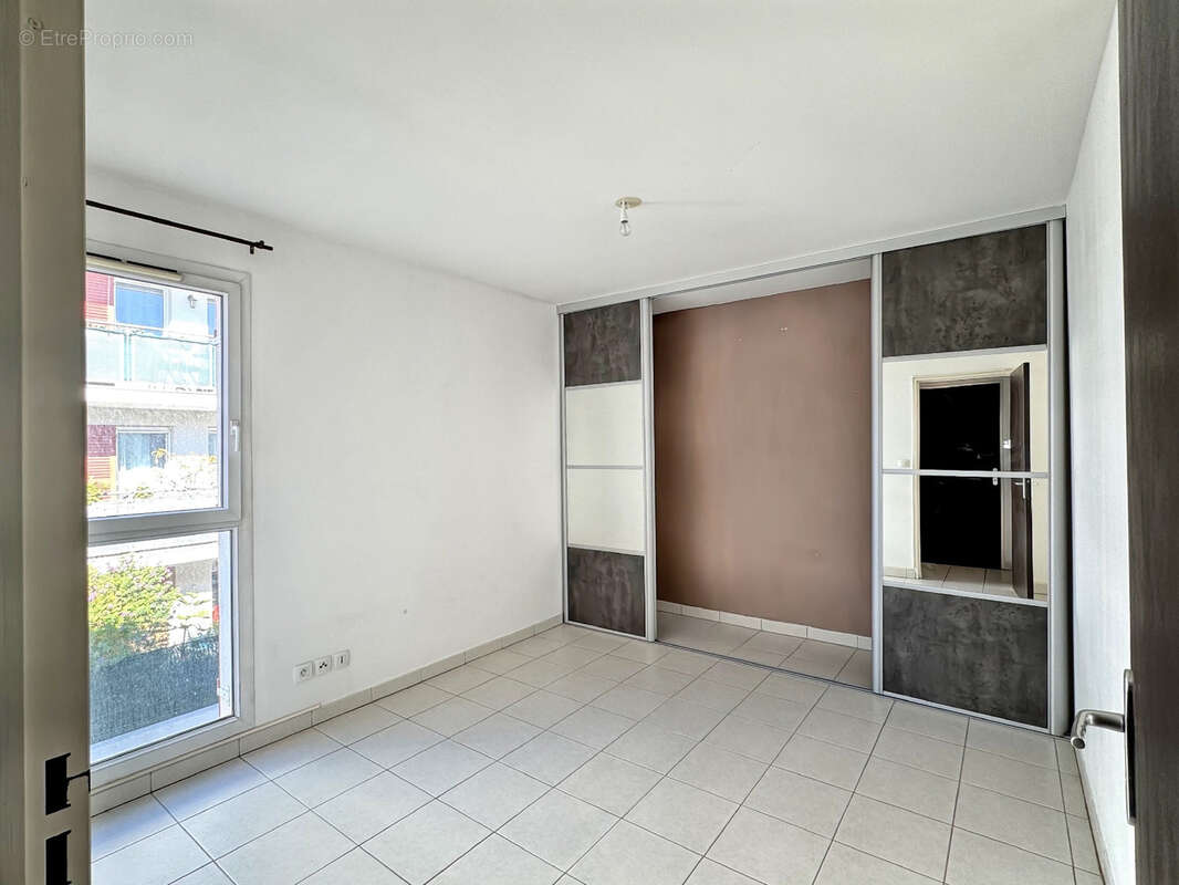 Maison à LA LONDE-LES-MAURES