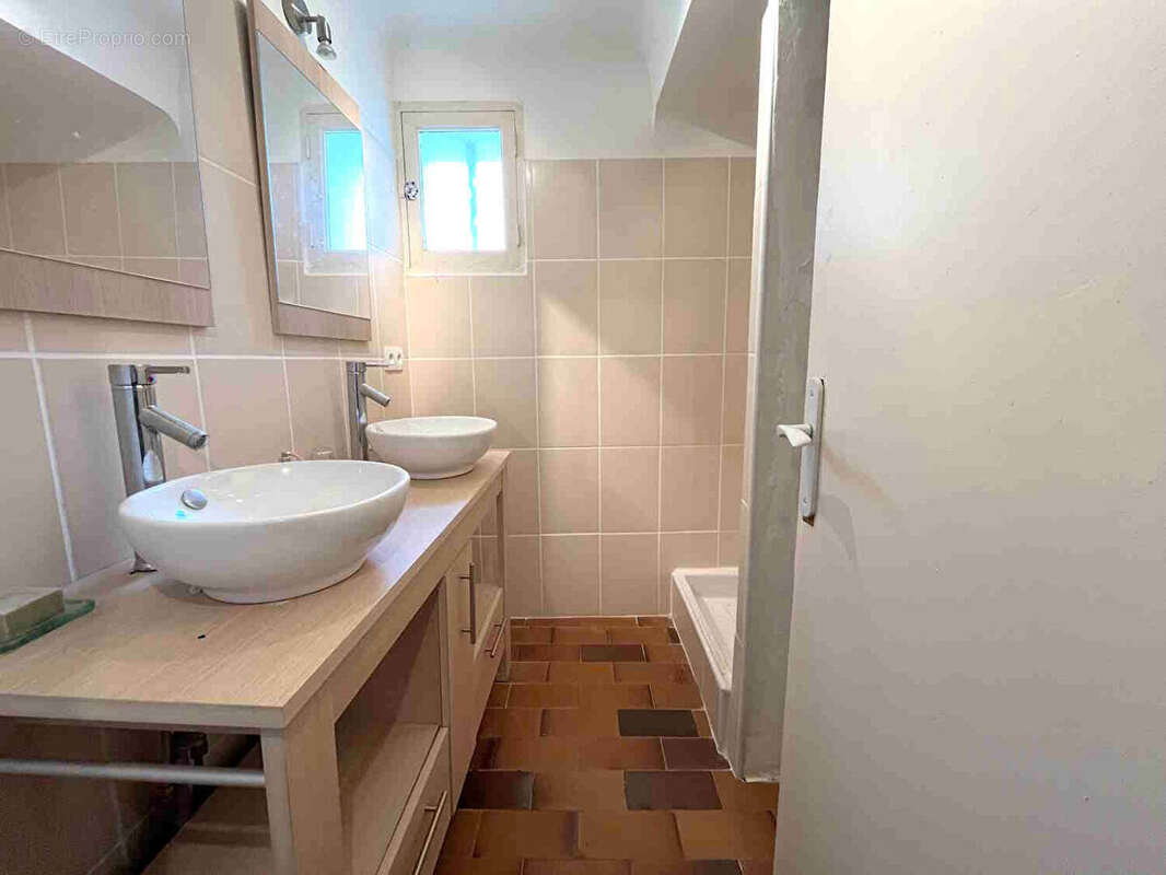 Maison à ROUSSILLON