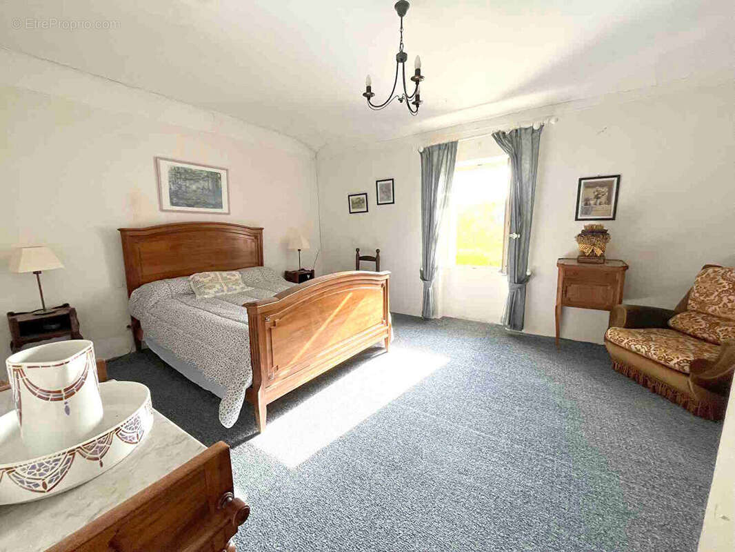 Maison à ROUSSILLON