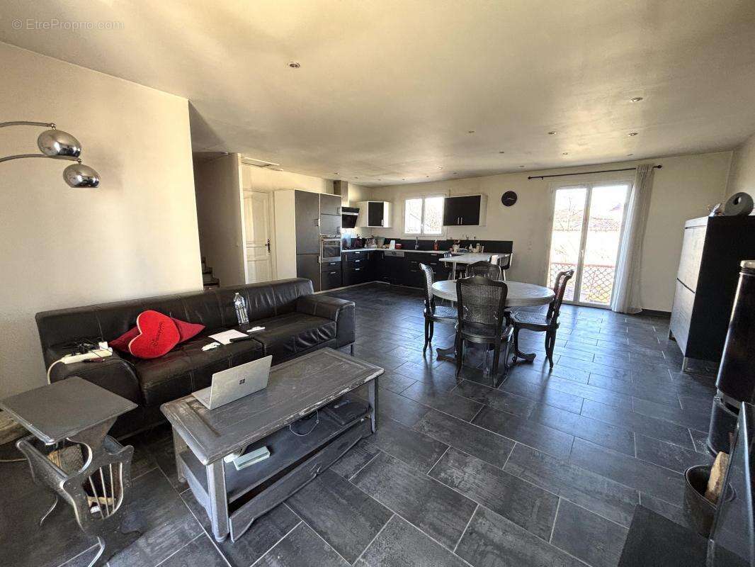 Maison à GIGNAC-LA-NERTHE