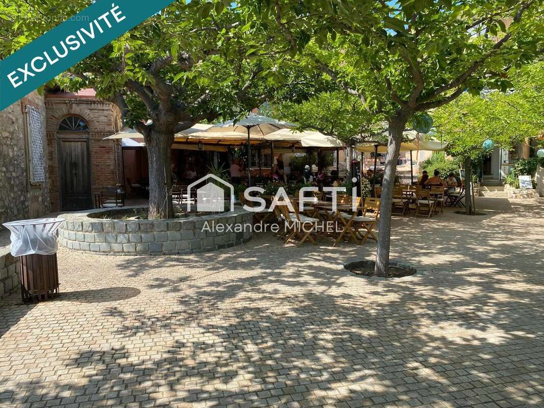 Photo 2 - Commerce à LE CASTELLET