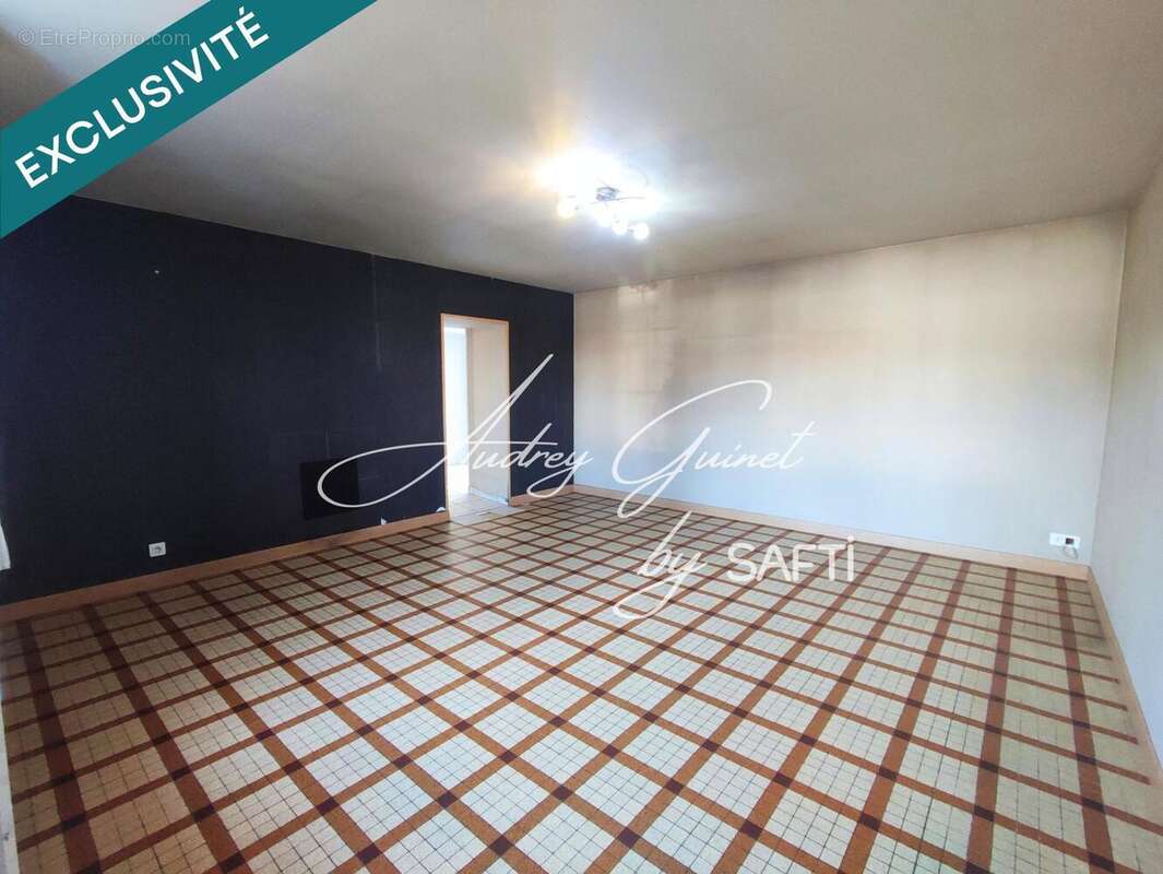 Photo 2 - Maison à JAUNAY-CLAN