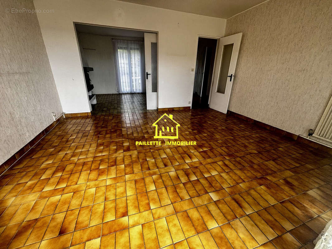 Maison à MONTIVILLIERS