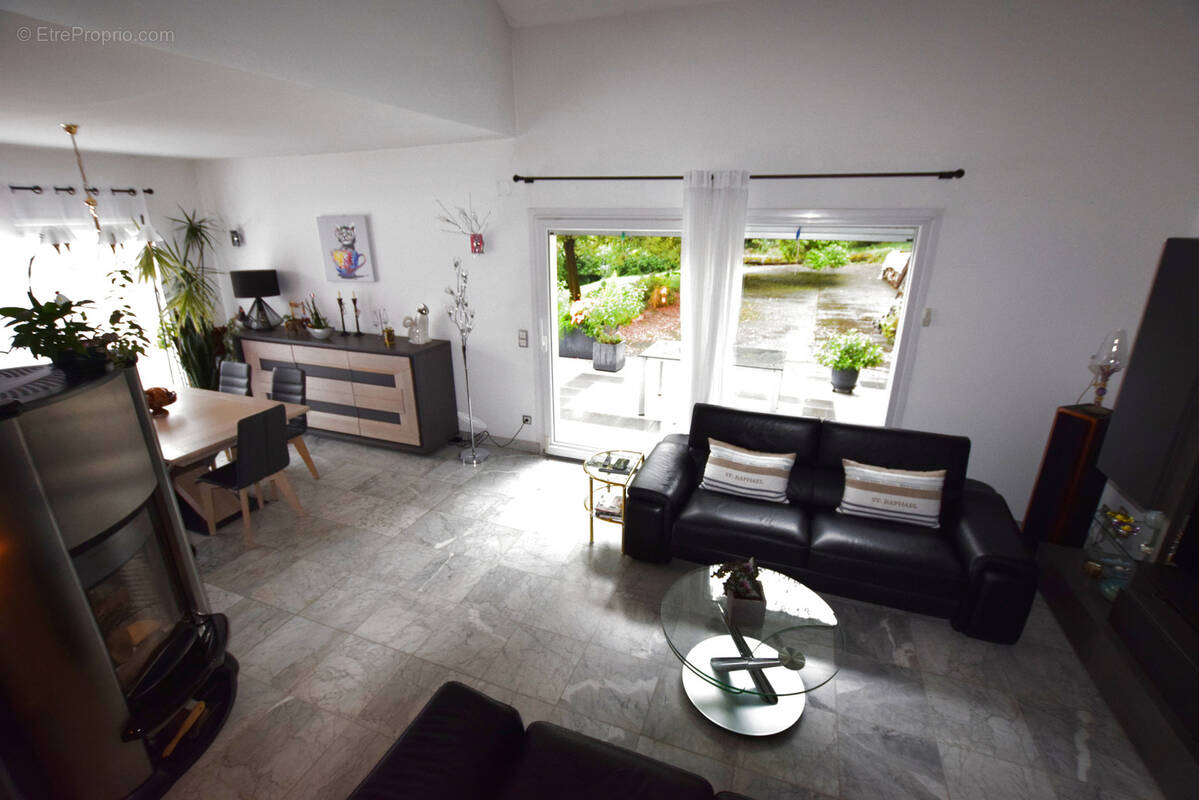 Maison à L&#039;ISLE-SUR-LE-DOUBS