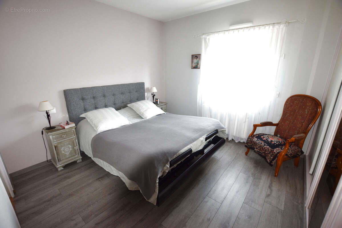 Maison à L&#039;ISLE-SUR-LE-DOUBS