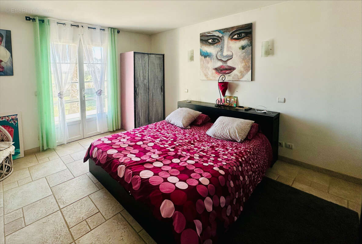 Maison à SAINT-LAURENT-D&#039;AIGOUZE