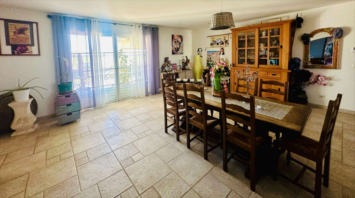 Maison à SAINT-LAURENT-D&#039;AIGOUZE