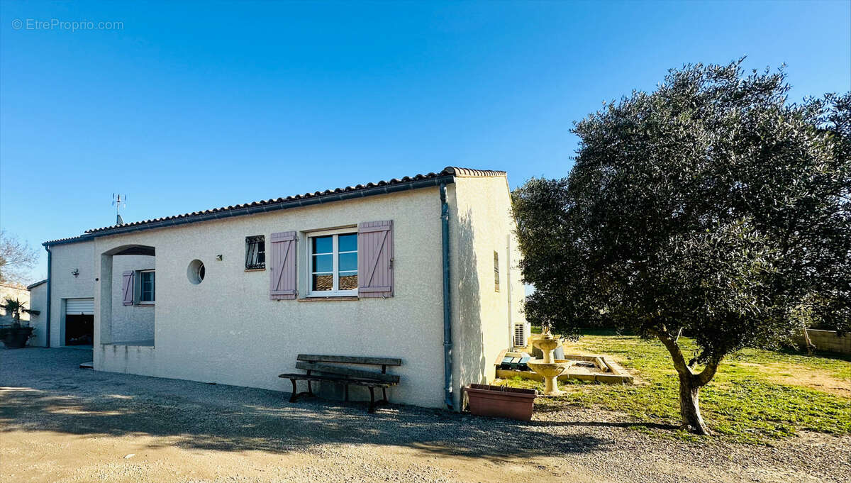 Maison à SAINT-LAURENT-D&#039;AIGOUZE