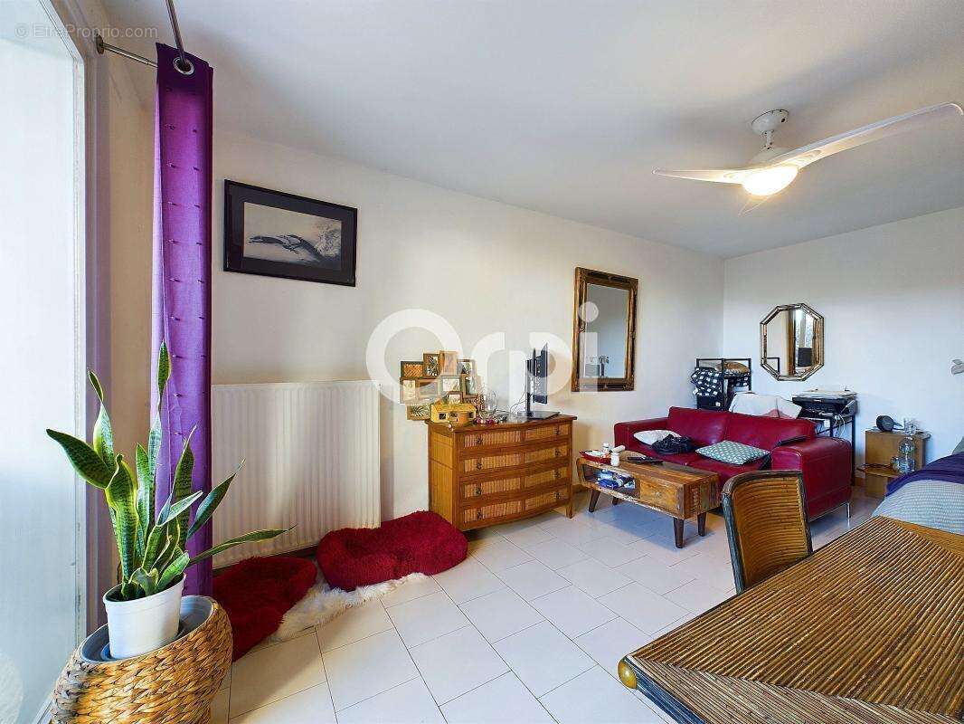 Appartement à MANDELIEU-LA-NAPOULE