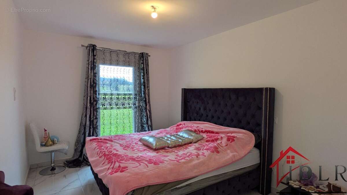 Maison à LONS-LE-SAUNIER