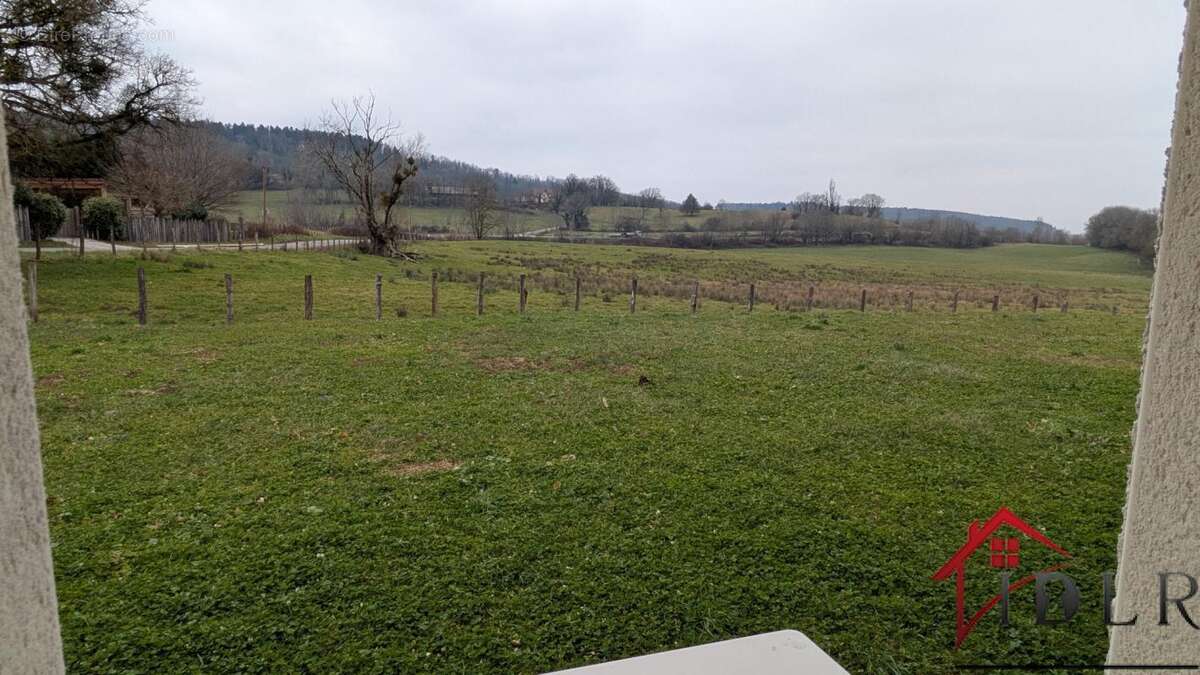 Maison à LONS-LE-SAUNIER