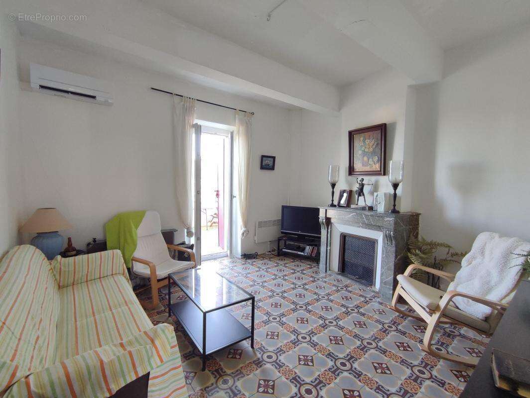 Maison à ALIGNAN-DU-VENT