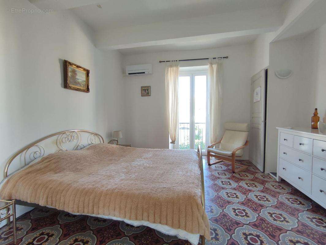 Maison à ALIGNAN-DU-VENT