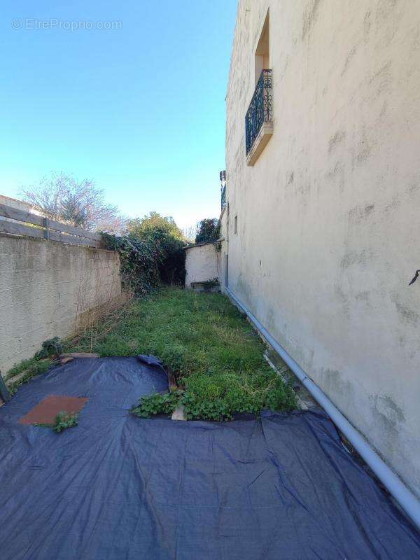 Maison à ALIGNAN-DU-VENT