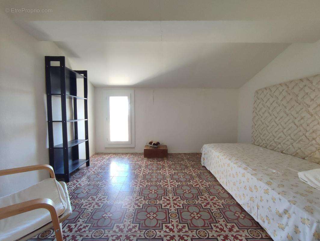 Maison à ALIGNAN-DU-VENT