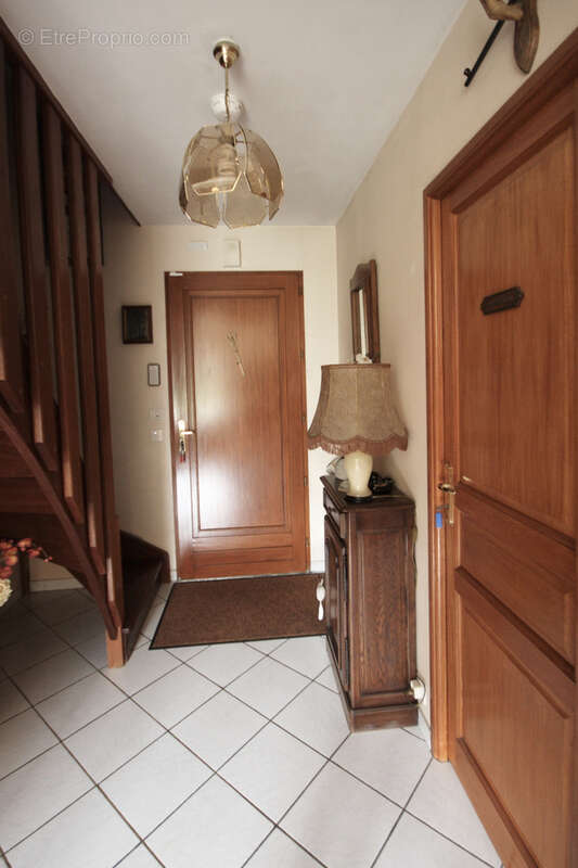 Maison à SAINTE-HELENE-BONDEVILLE