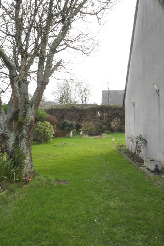 Maison à SAINTE-HELENE-BONDEVILLE