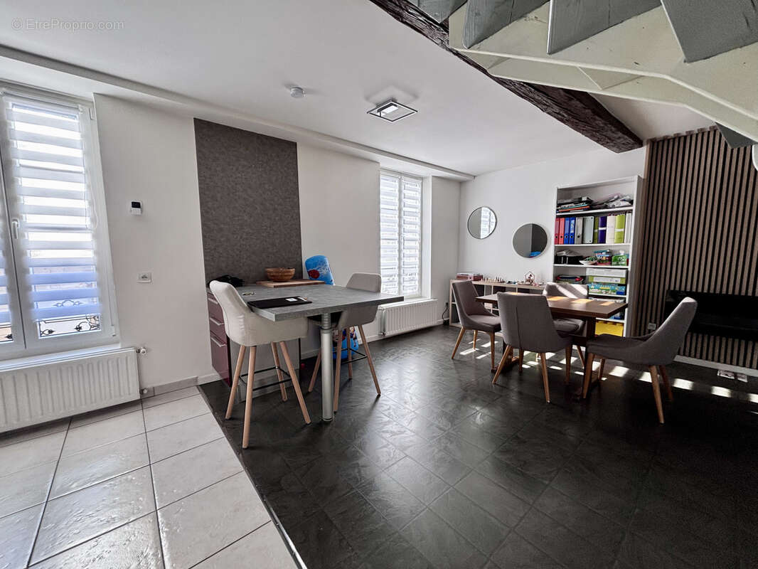 Appartement à LONGEVILLE-LES-METZ