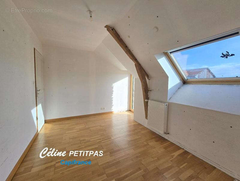 Maison à SAINT-MALON-SUR-MEL