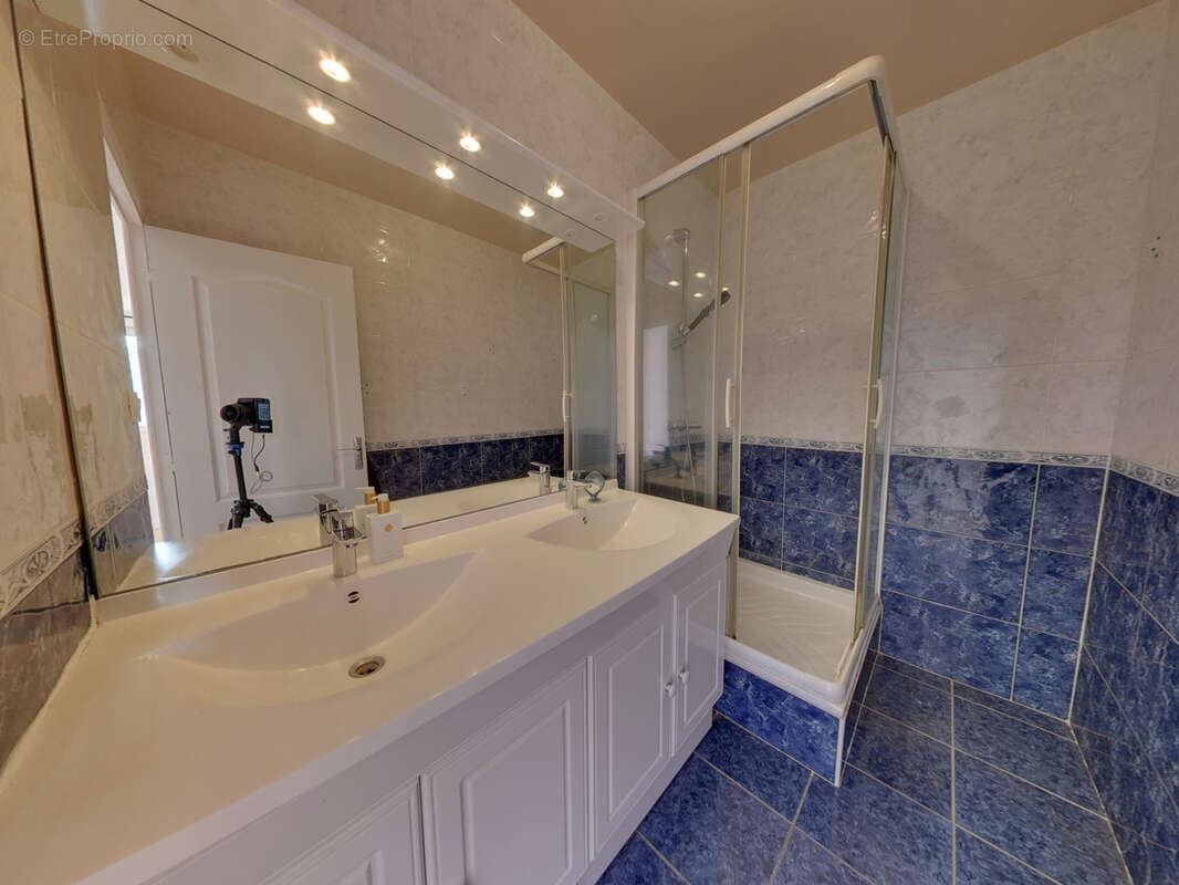 Appartement à ECHIROLLES