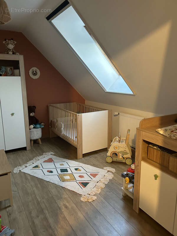 Maison à OSTRICOURT