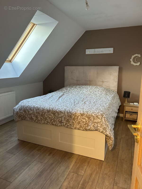 Maison à OSTRICOURT