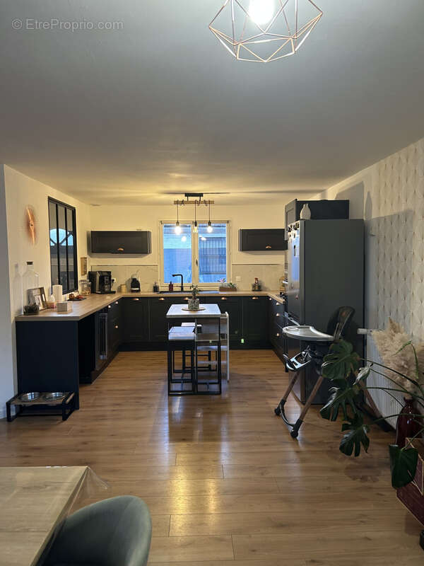 Maison à OSTRICOURT