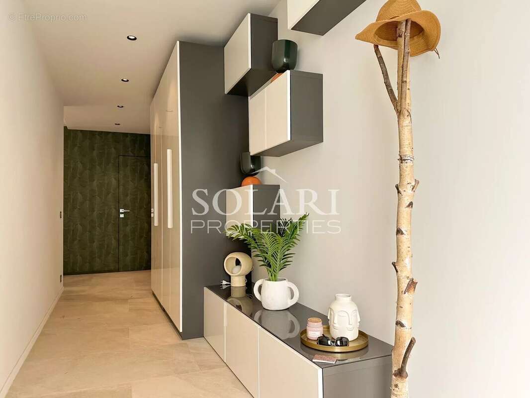 Appartement à LES ADRETS-DE-L&#039;ESTEREL