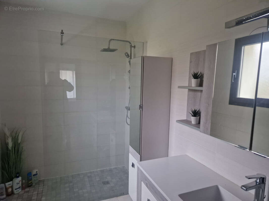 Maison à SAINTE-MARIE-LA-BLANCHE