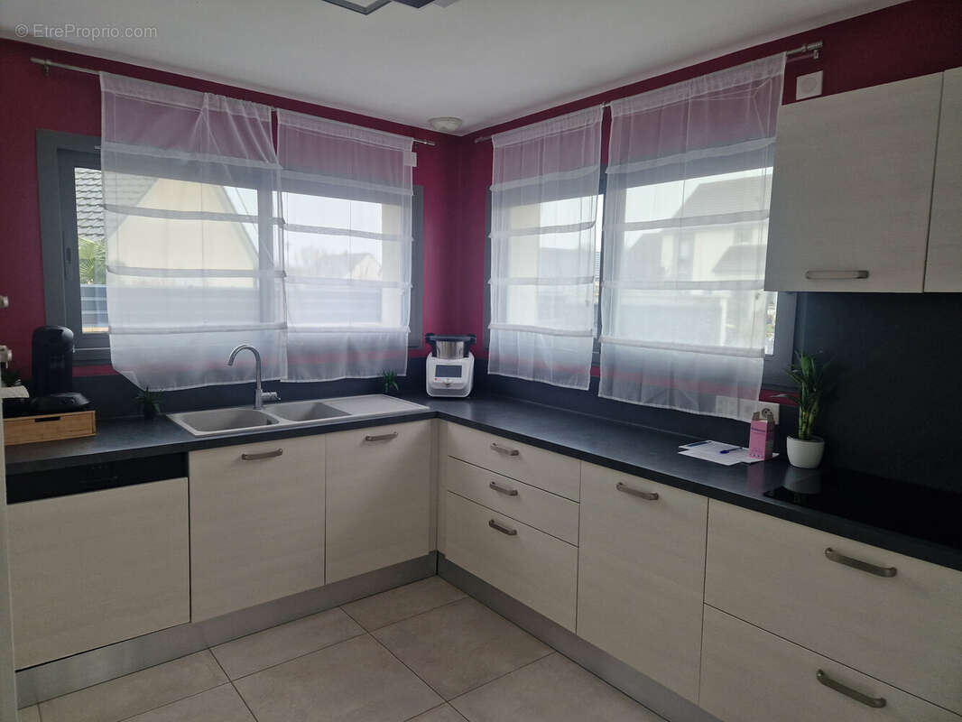 Maison à SAINTE-MARIE-LA-BLANCHE