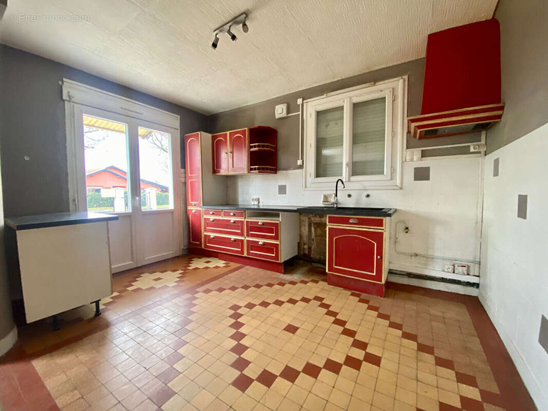 Maison à OLORON-SAINTE-MARIE