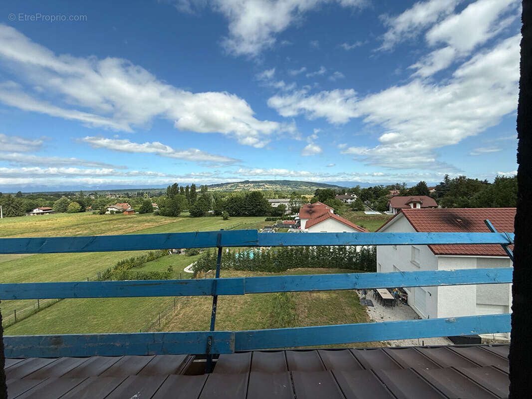 Appartement à BRENTHONNE