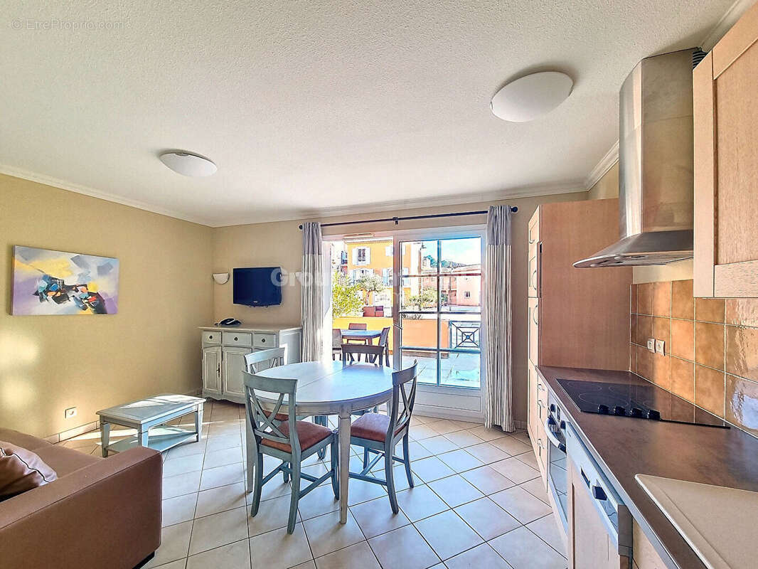 Appartement à CALLIAN