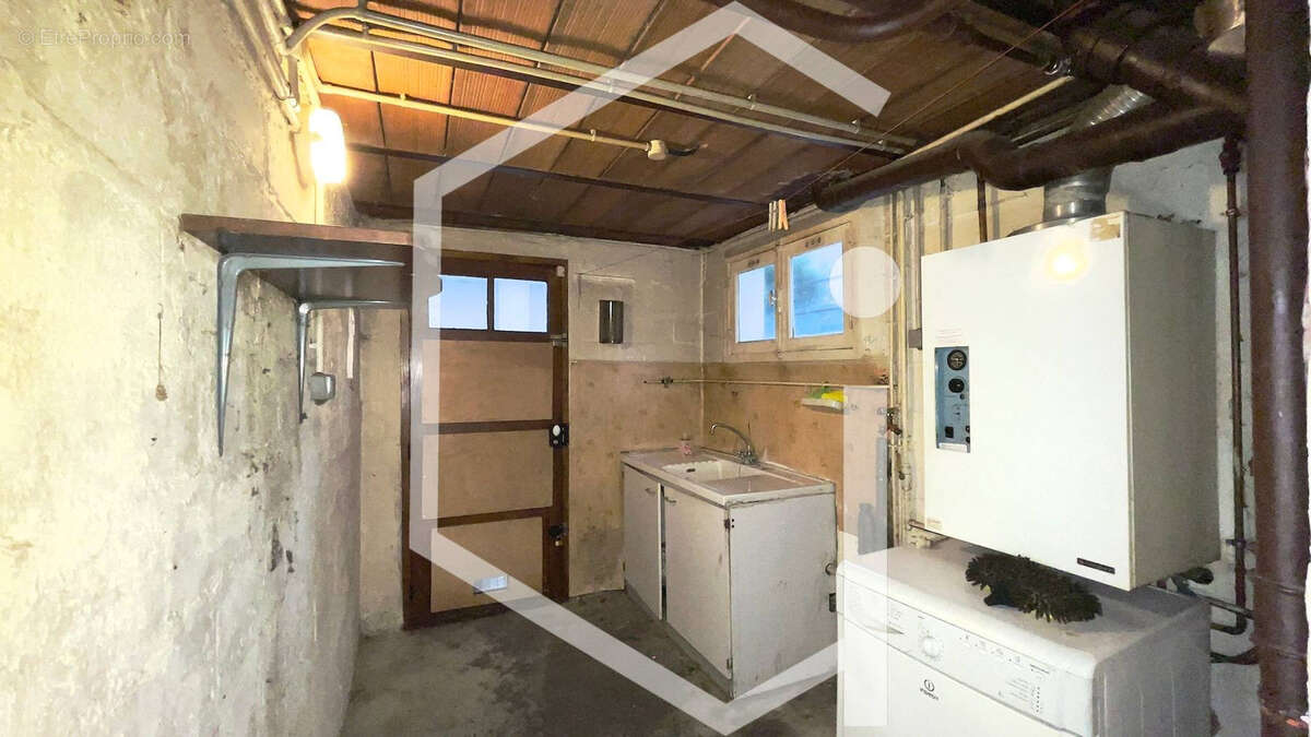 Maison à VILLENEUVE-LA-GARENNE