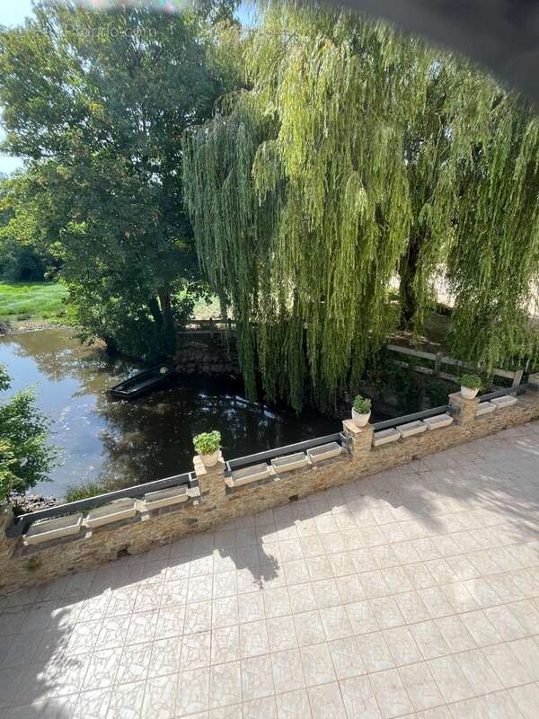 Maison à ROCHESERVIERE