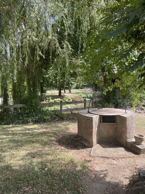 Maison à ROCHESERVIERE