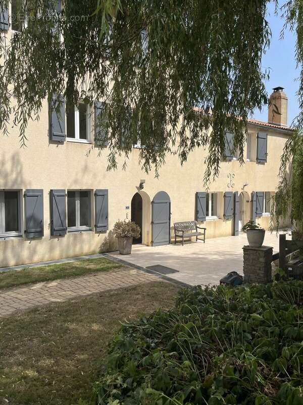 Maison à ROCHESERVIERE