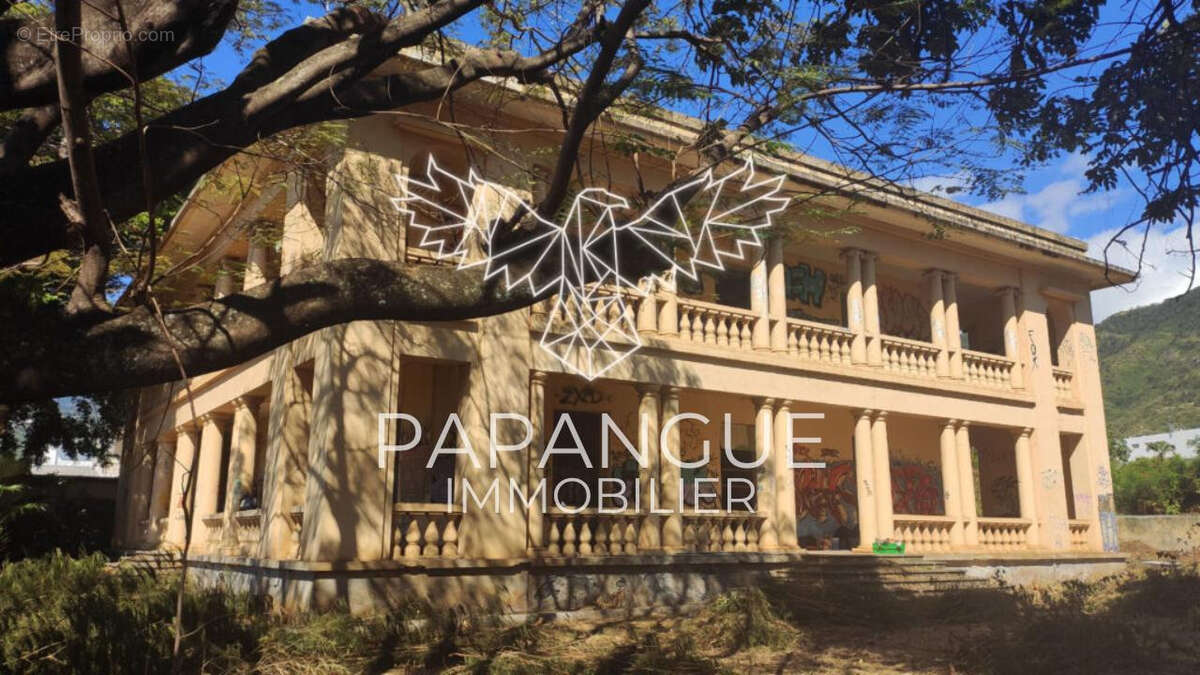 Maison à SAINT-DENIS