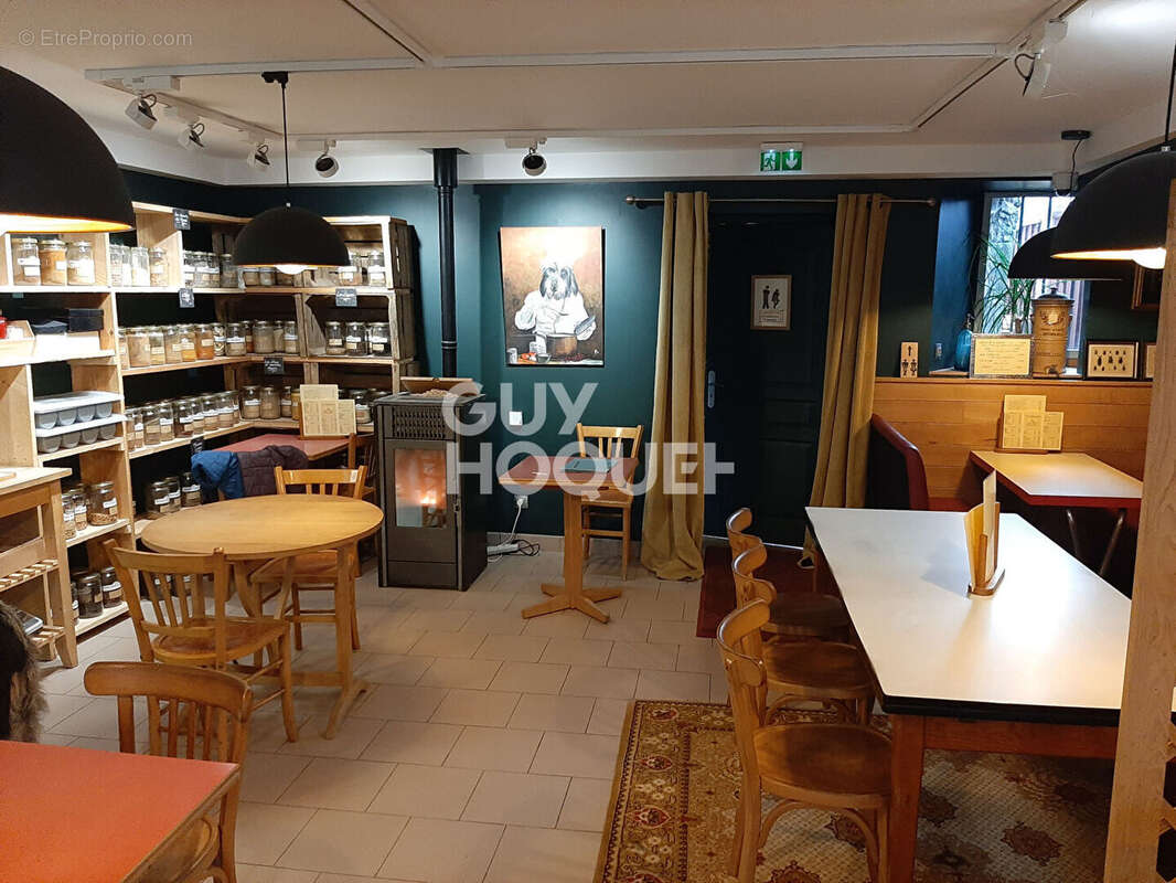 Commerce à LUCENAY-L&#039;EVEQUE