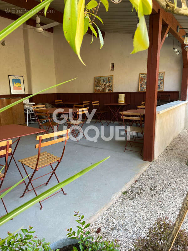 Commerce à LUCENAY-L&#039;EVEQUE