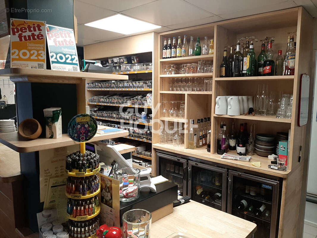 Commerce à LUCENAY-L&#039;EVEQUE