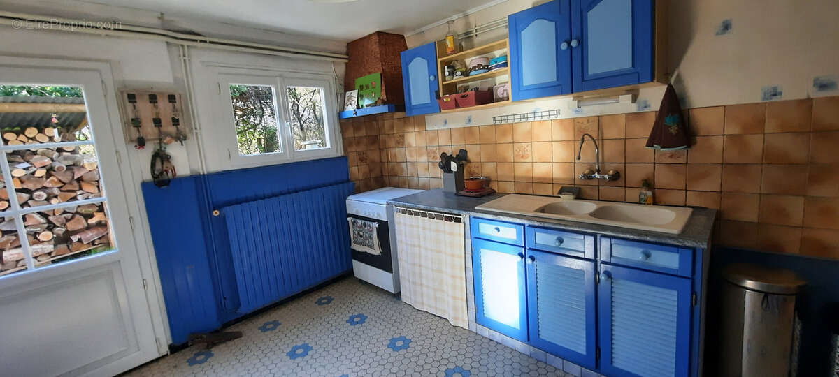 Maison à LES FORGES