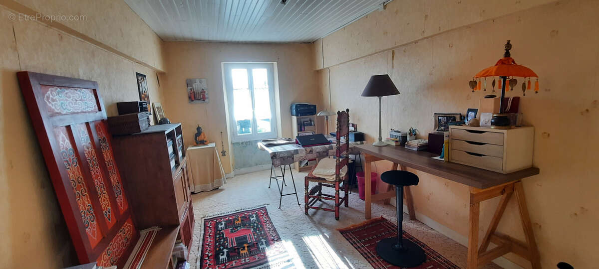 Maison à LES FORGES