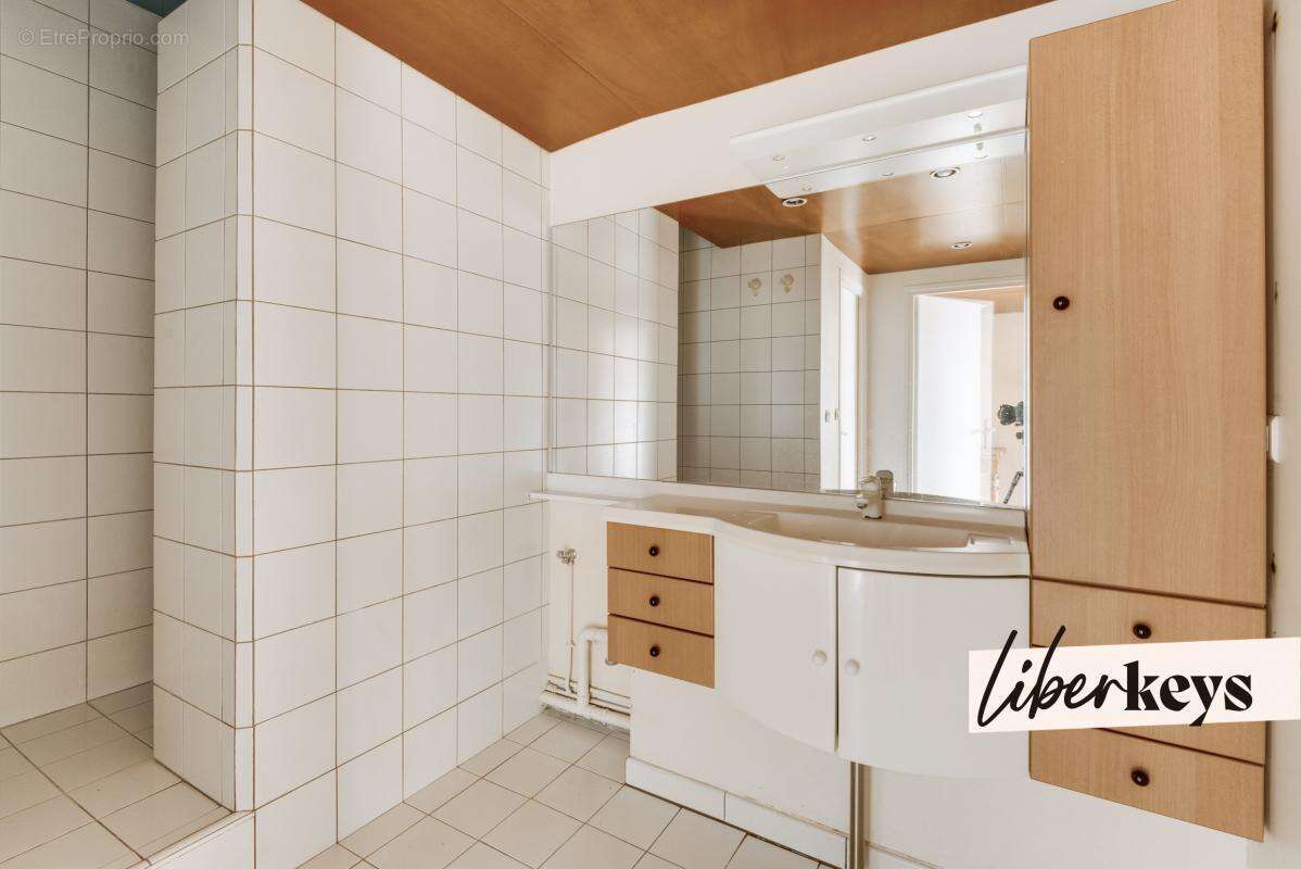 Appartement à PARIS-15E