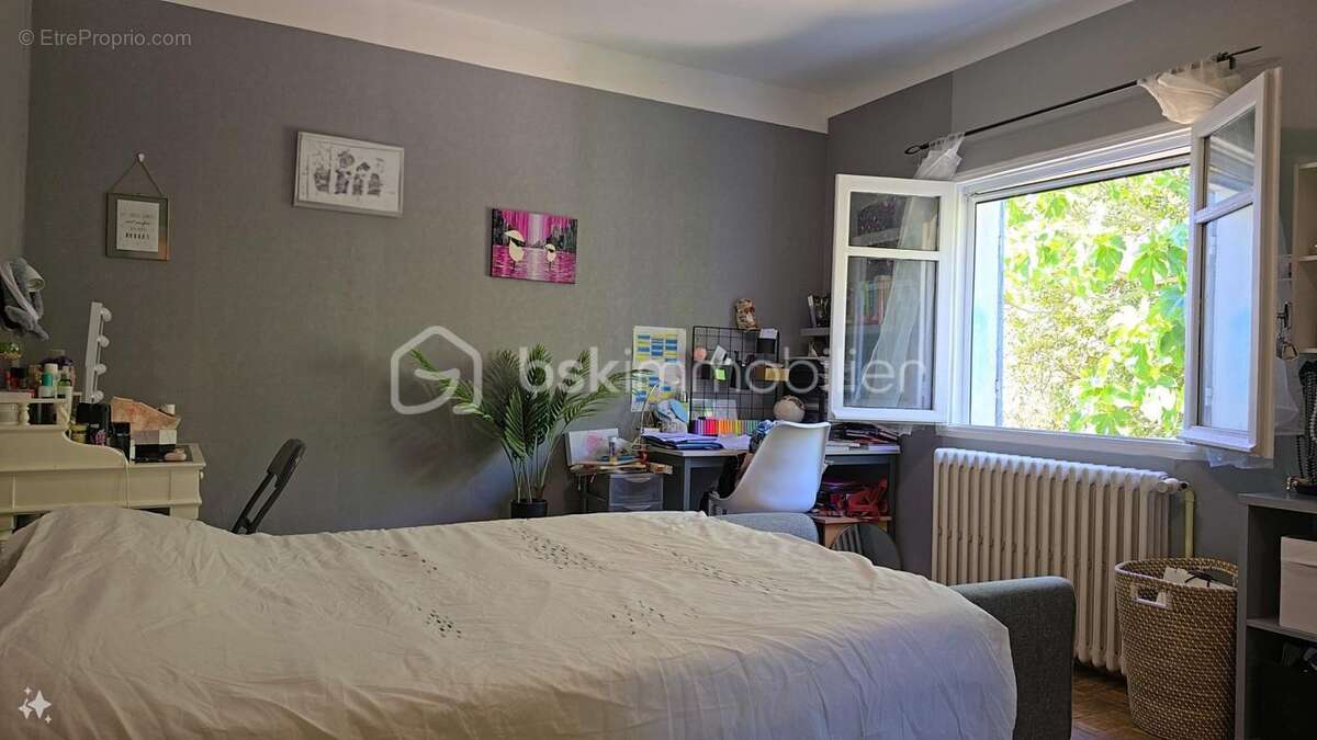 Maison à ROQUEFORT-LA-BEDOULE