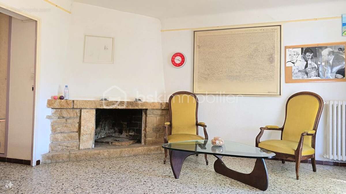 Maison à ROQUEFORT-LA-BEDOULE