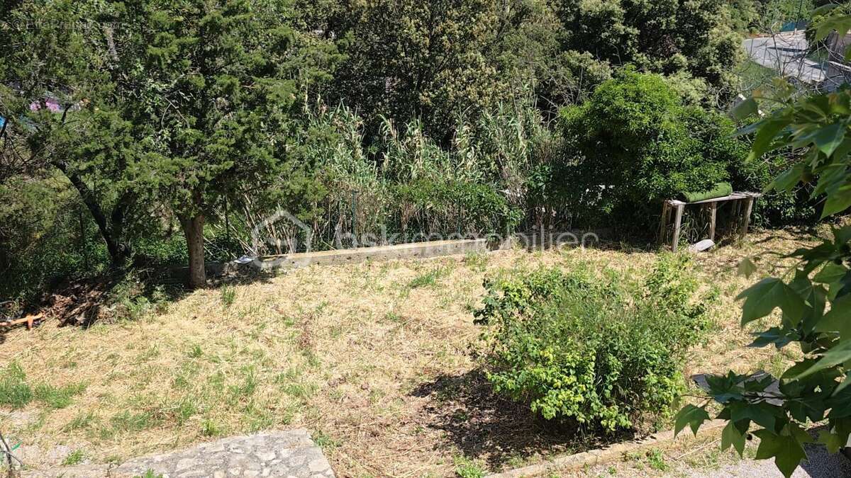 Maison à ROQUEFORT-LA-BEDOULE