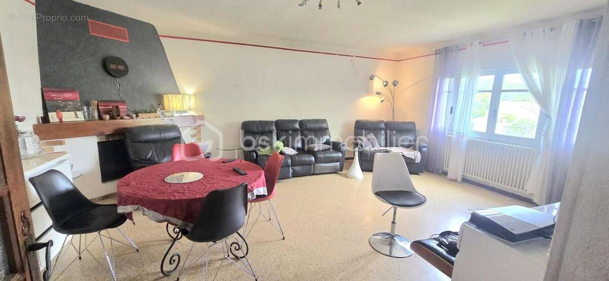 Maison à ROQUEFORT-LA-BEDOULE