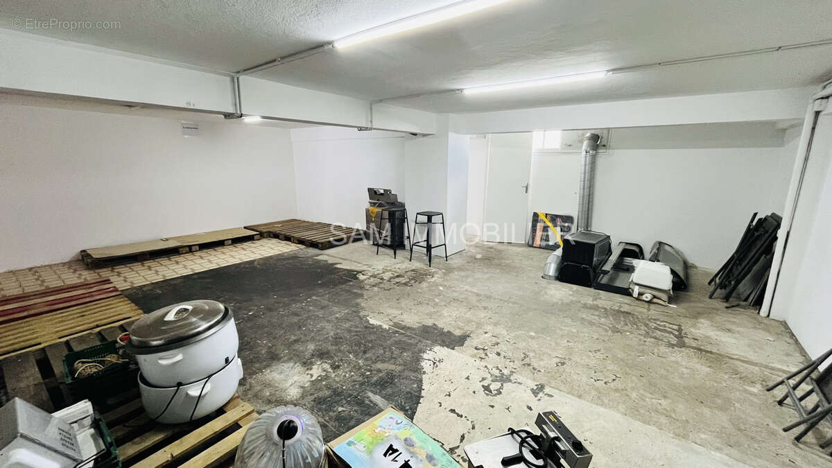 Commerce à LE TAMPON